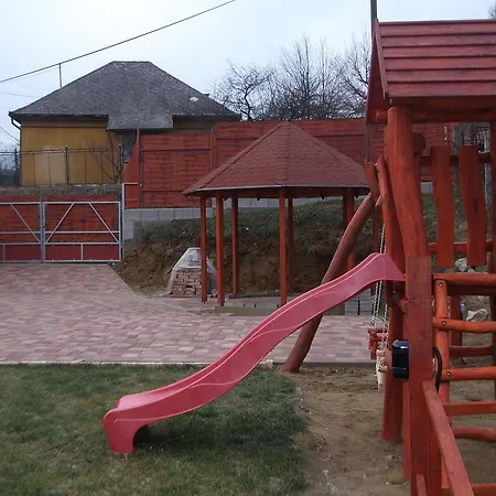 Guest house Napfenydomb Vendeghaz Matraszele